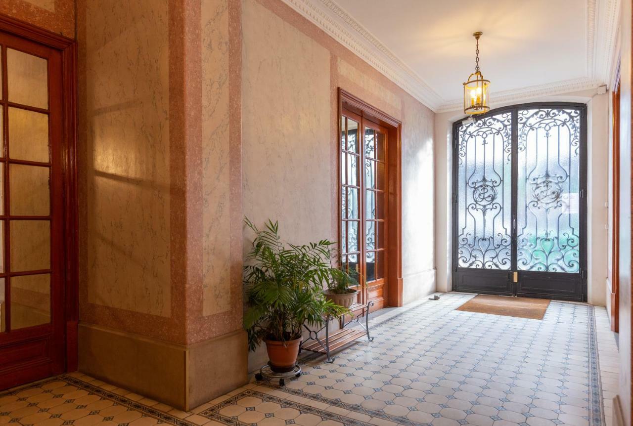 Tour Eiffel Motte Picquet *