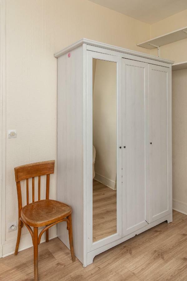 Tour Eiffel Motte Picquet Apartment Paris